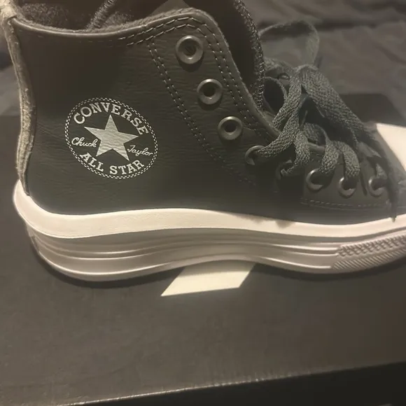 NWT Converse Chuck Taylor All Star Move Cozy Utility Women's Platform Sneakers