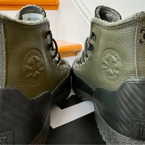 NWT Converse Counter Climate Lugged Waterproof Platform Sneakers Green / Black