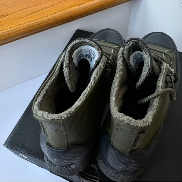 NWT Converse Counter Climate Lugged Waterproof Platform Sneakers Green / Black