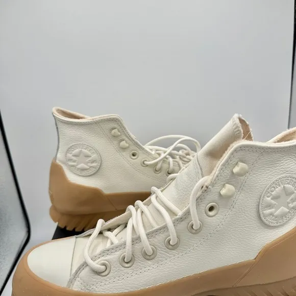 NWT Converse CTAS Lugged Winter 2.0 Hi Egret / Light Twine Waterproof UNISEX