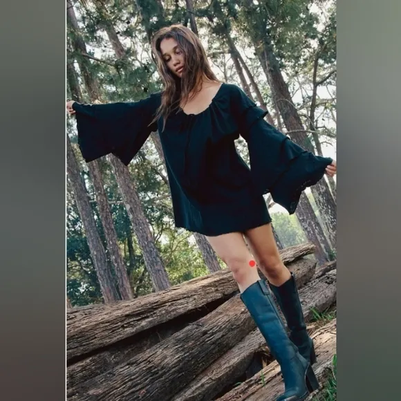 NWT Free People Black Chelsey Bell Long Sleeves Mini Dress