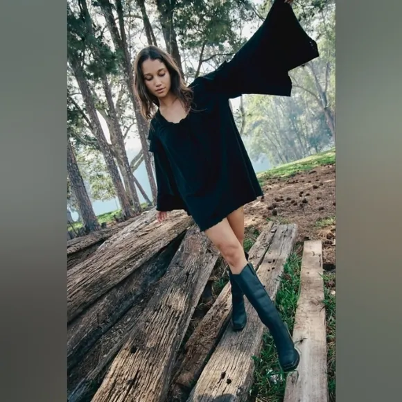 NWT Free People Black Chelsey Bell Long Sleeves Mini Dress