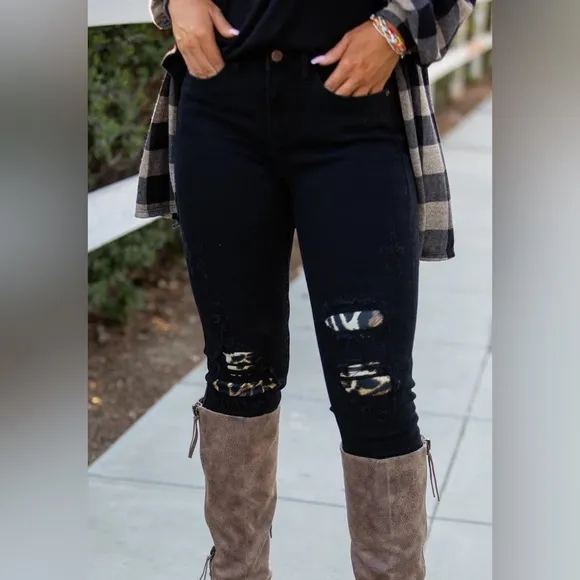 NWT Judy Blue Leopard Patch Skinny Black Jeans
