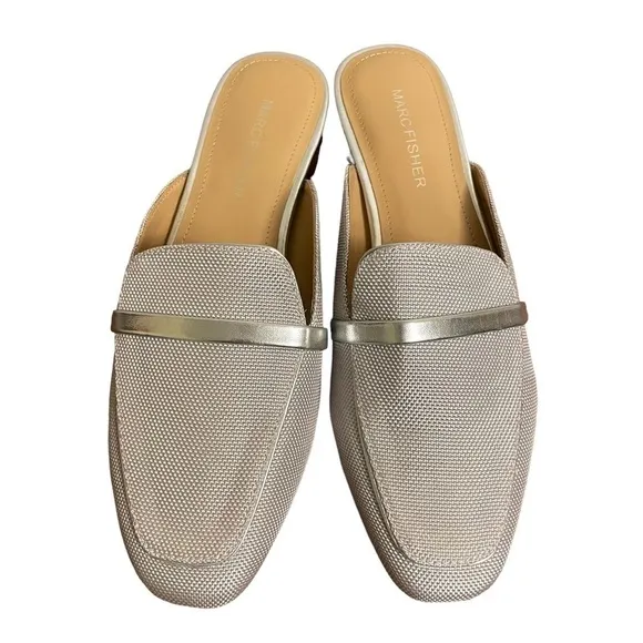 NWT Marc Fisher Namila Silver Tailored Mules Flats Size 7