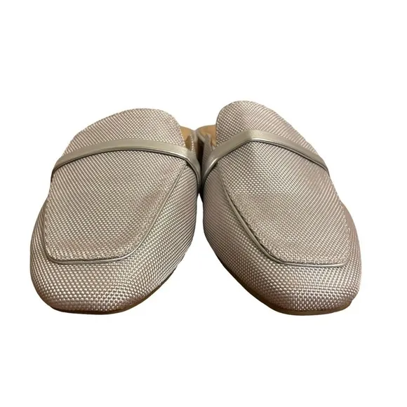 NWT Marc Fisher Namila Silver Tailored Mules Flats Size 7