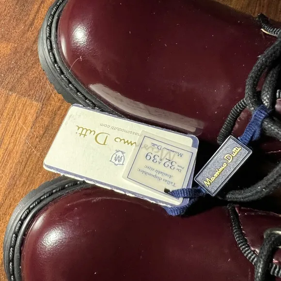 NWT Massimo Dutti  5029 kids lace up boots