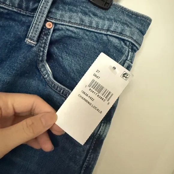 NWT Mother  Down Low Spinner Hover Jean size 27