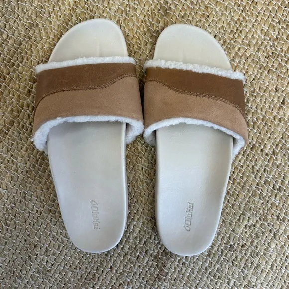 Olukai Ho’ala slides fur lined leather‎ Women's Tan Slide Sandals size 10 NWOT