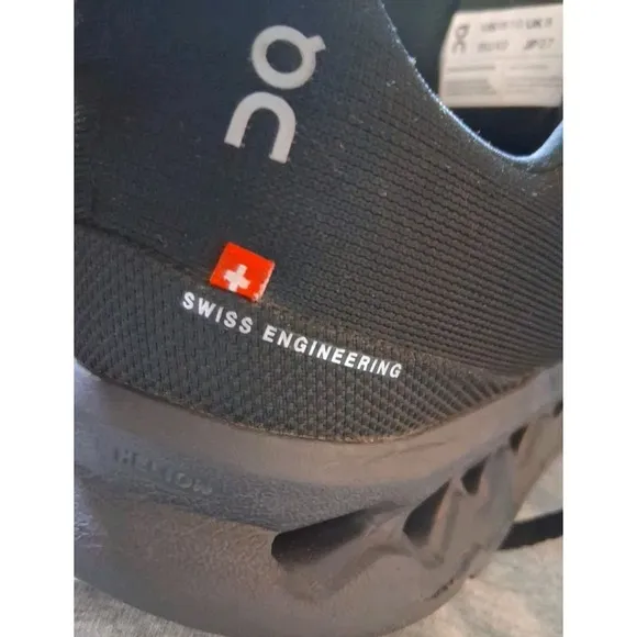 On Cloud Running CloudSurfer Shoes Women's sz 10 Black Jogging