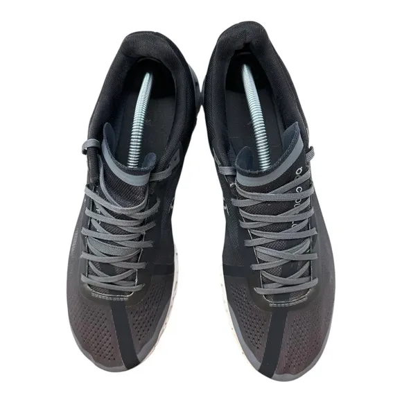 On Mens Cloudflow Black Running Outdoor Jog Shoes Sneakers Size 10.5