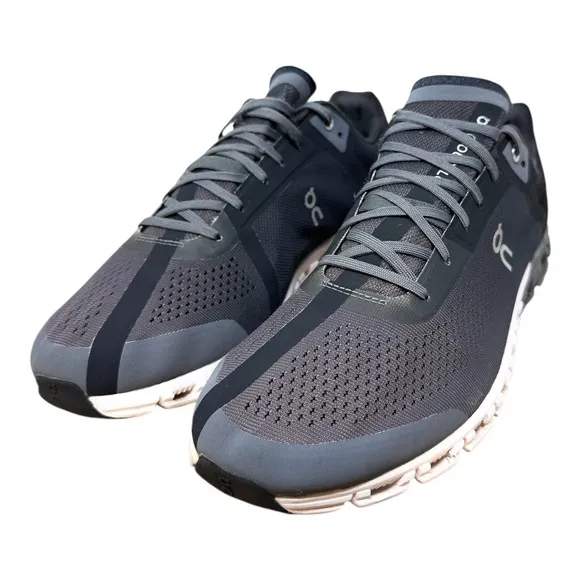 On Mens Cloudflow Black Running Outdoor Jog Shoes Sneakers Size 10.5