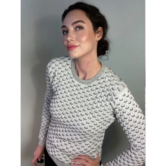 Opening Ceremony Light Gray Long Sleeve Sweater Lightweight Scales Texture Sz M