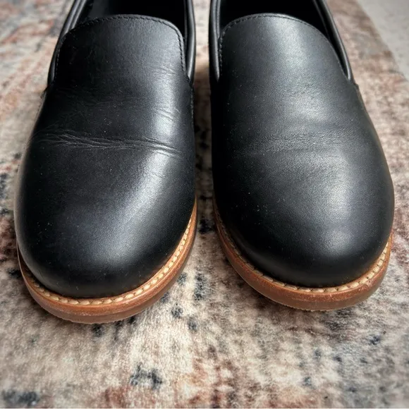 Patina Portland Leather Goods Black Genuine Leather Rounded Toe Loafer size 7