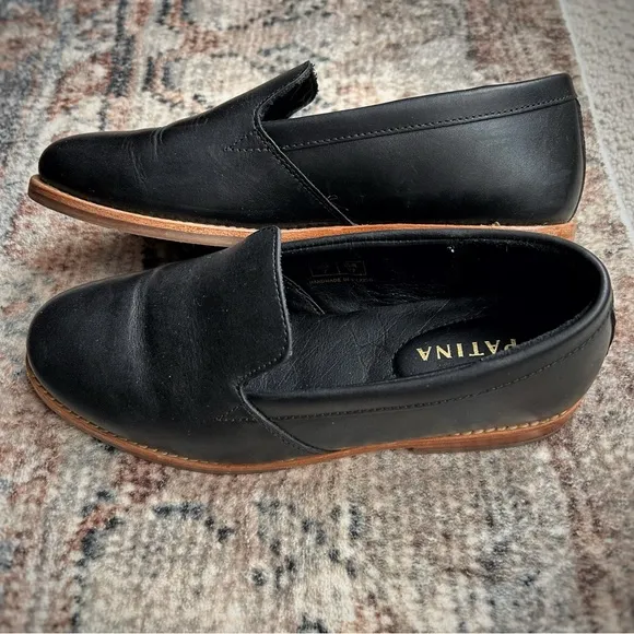 Patina Portland Leather Goods Black Genuine Leather Rounded Toe Loafer size 7