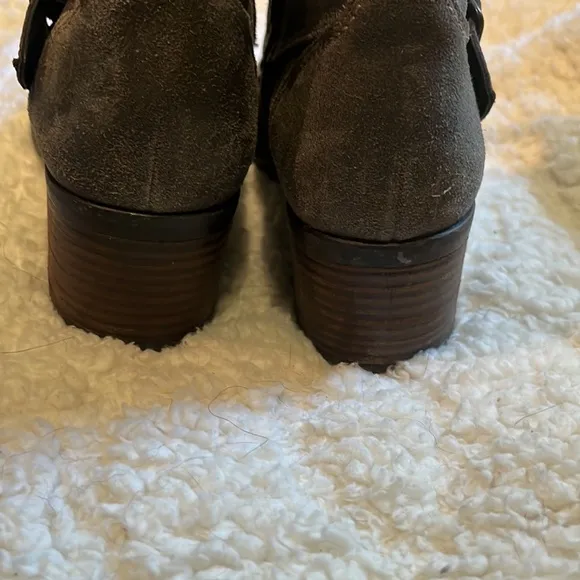Paul Green Gray Lace-Up Boots with Chunky Heel