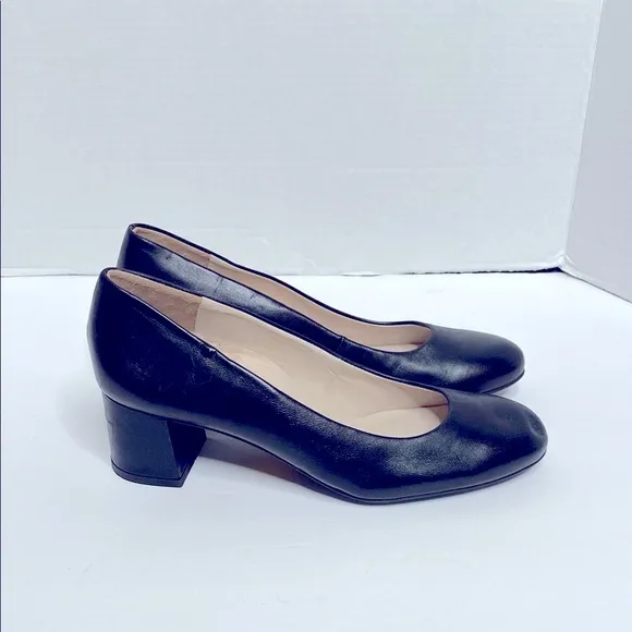 Paul Green Samona Pump Black Leather with Block Heel  Size 7