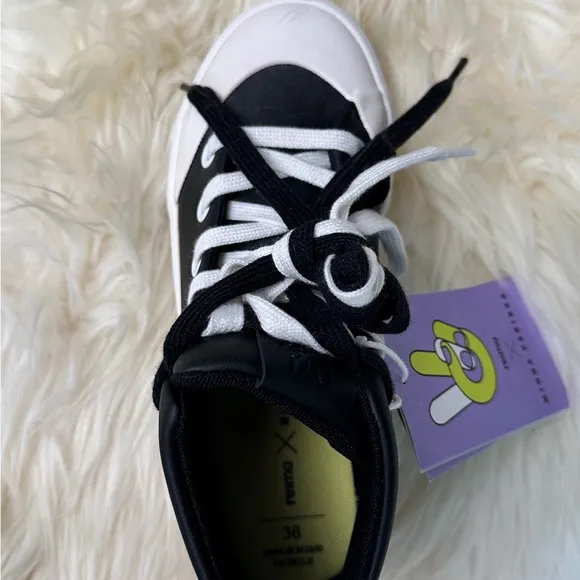 PEACE REIMA &amp; MINNA PARIKKA SNEAKERS kids size 36 NWT
