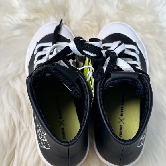 PEACE REIMA &amp; MINNA PARIKKA SNEAKERS kids size 36 NWT