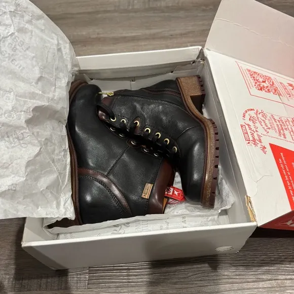 Pikolinos Aspe Lace Up Black Leather Heeled Bootie Boots