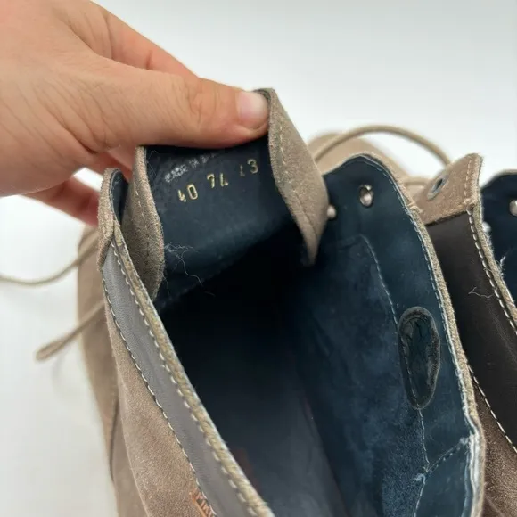 Pikolinos Men’s 40 Suede Lace Up Cap Toe Chukka Boots