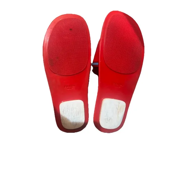 Prada Forma Slides Runaway 2017