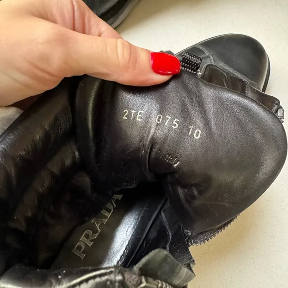 Prada Leather Lace up boots