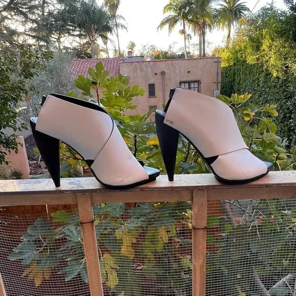 Proenza Schouler White Criss Cross Strap Black Platform Heels Sandals $895 37