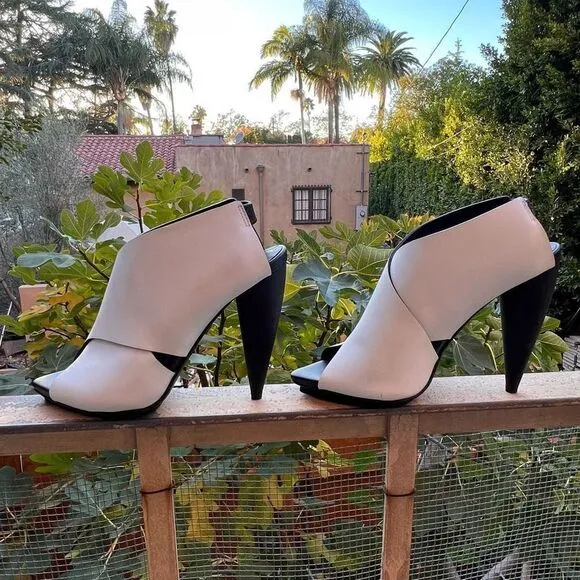 Proenza Schouler White Criss Cross Strap Black Platform Heels Sandals $895 37
