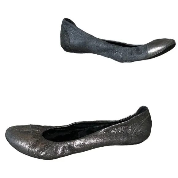 Rare J. Crew Two Toned Metallic Pewter Suede Leather Ballet Flats - 8