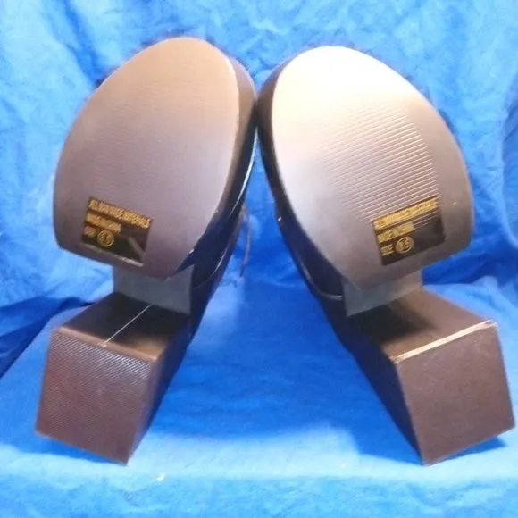 READY FOR WHATEVER   Platform Boots  ( BRAND NEW !!!! )