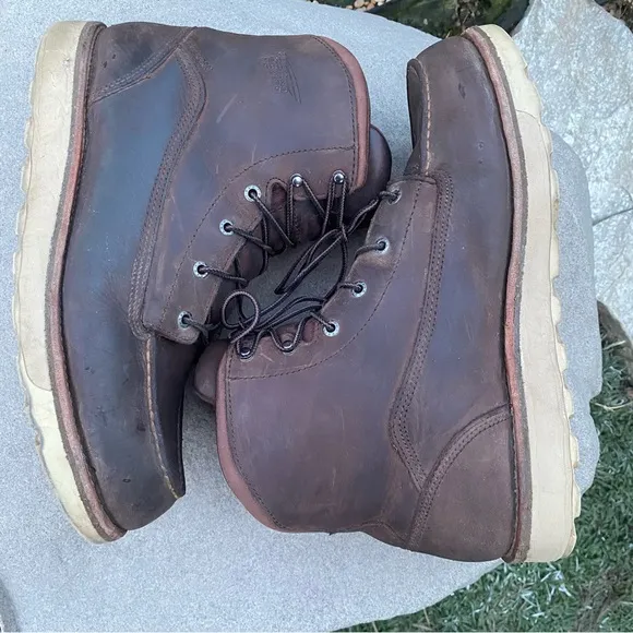 Red Wing 1222 Traction Tred Lite Boots