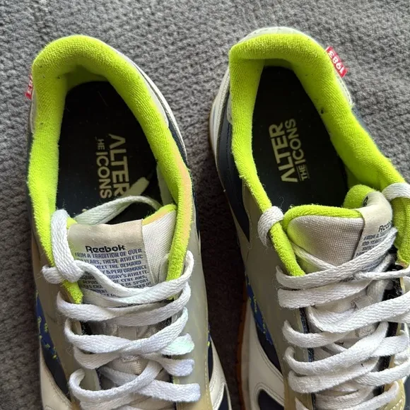 Reebok Classic Leather ATI DV5241 Lime Navy Gum Sole Sneakers Men’s Size 11