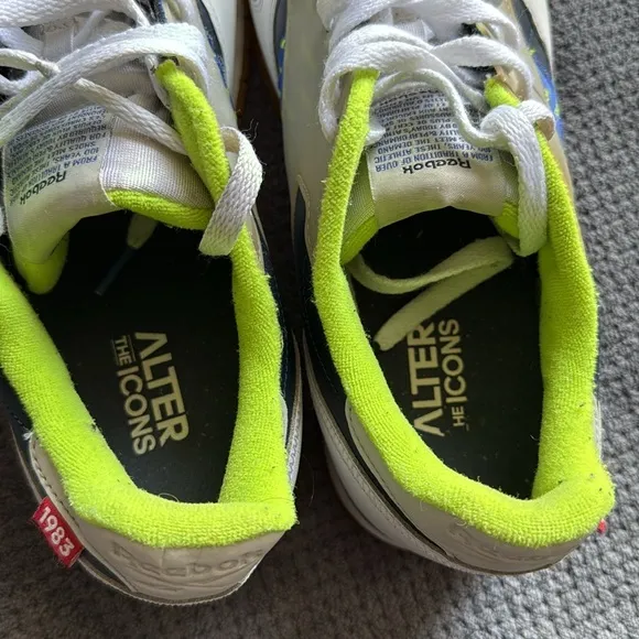 Reebok Classic Leather ATI DV5241 Lime Navy Gum Sole Sneakers Men’s Size 11