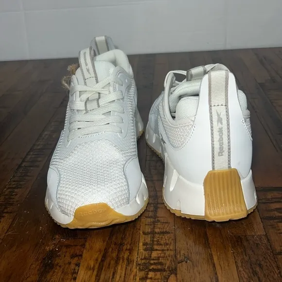Reebok Ortholite Zig Dynamica Sneakers NWT Shoes white gray womens 7 OR  37.5