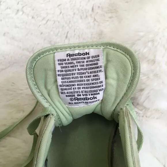 Reebok Men's Aloe Green Classic Leather Pastels Lace Up Sneakers Size 8