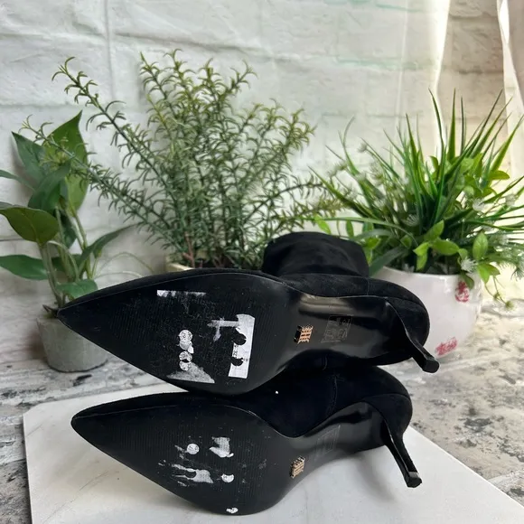 REISS Caley BlackPointed Kitten Heel Leather size 36 5.5US / 36EU $385
