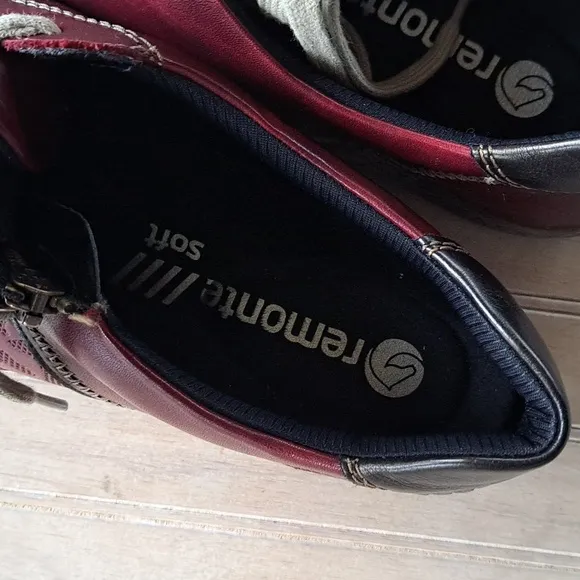 Remonte Tex Longueuil Rustic Leather Lace-Up Side Zipper Comfort Sneakers