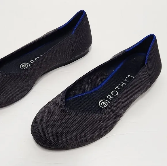 Rothys A Chic Rounded Toe and a V-shaped Vamp Flats
