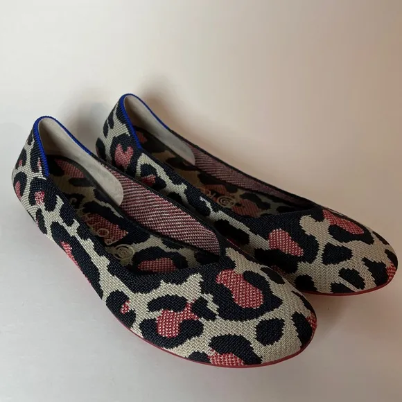 Rothy’s Red Cat Rounded Toe Flats, Size 9. Retired! Women’s flat shoes