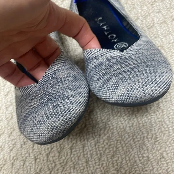 Rothy’s Rounded Toe Flats Grey Blue Trim Sz 6