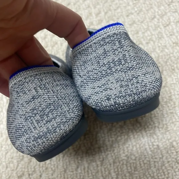 Rothy’s Rounded Toe Flats Grey Blue Trim Sz 6
