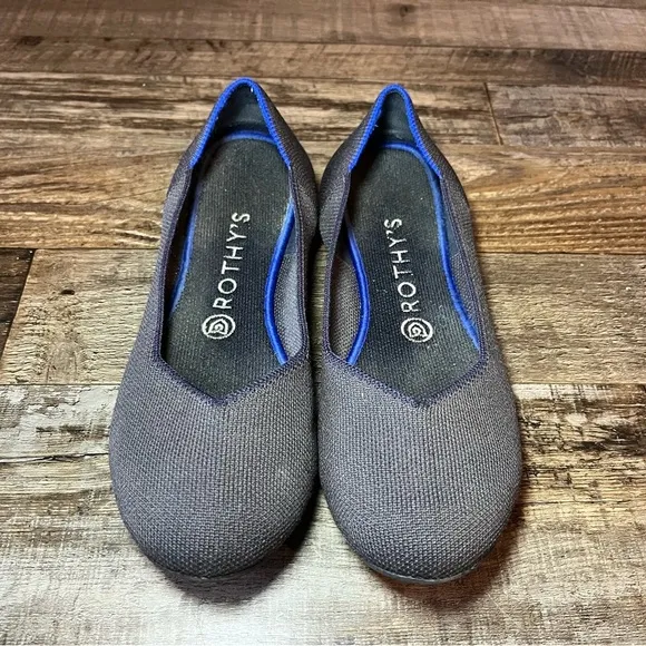 Rothy's Rounded Toe Flats in Black Women’s Size 8.5