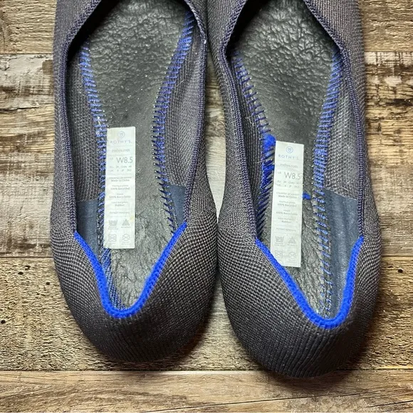 Rothy's Rounded Toe Flats in Black Women’s Size 8.5