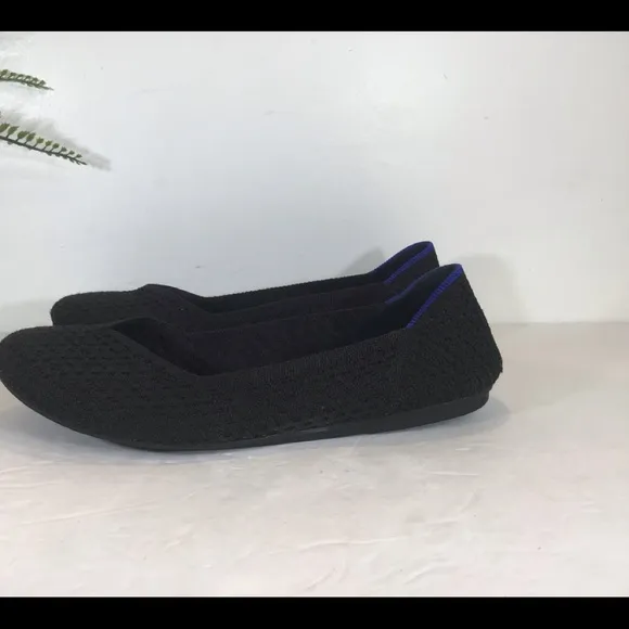 ROTHY’S THE FLAT ROUND TOE BLACK BLUE SZ 8