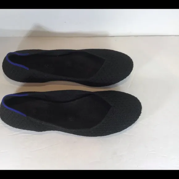 ROTHY’S THE FLAT ROUND TOE BLACK BLUE SZ 8