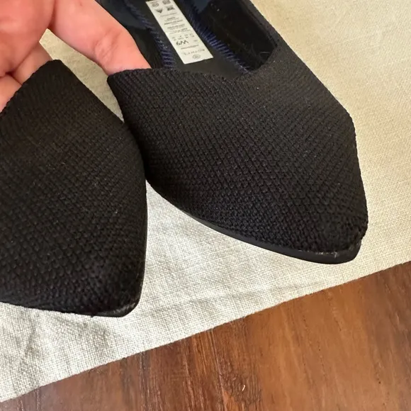 ROTHY'S The Point Slip On Flats Black with White Halo Authentic
