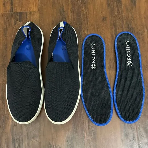 ROTHY'S The Sneaker Slip-On Flats Round Toe in Black