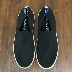 ROTHY'S The Sneaker Slip-On Flats Round Toe in Black
