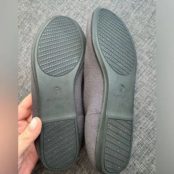 ROTHY'S ROUNDED TOE PURPLE FLATS SIZE 9.5