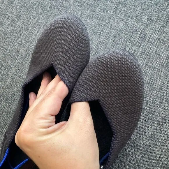 ROTHY'S ROUNDED TOE PURPLE FLATS SIZE 9.5